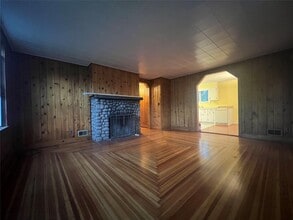 181 Ulster Ave in Ulster Park, NY - Building Photo - Building Photo
