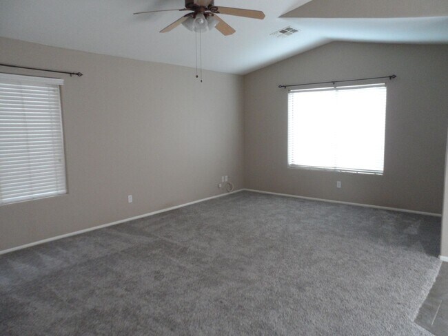 15012 W Riviera Dr in Surprise, AZ - Building Photo - Building Photo