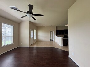 19038 W Windhaven Terrace Trail in Cypress, TX - Foto de edificio - Building Photo