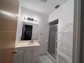 1723 Jackson St-Unit -1 in Hollywood, FL - Building Photo - Building Photo