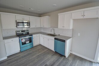 362 N Wyandotte St in Farmington, AR - Building Photo - Building Photo