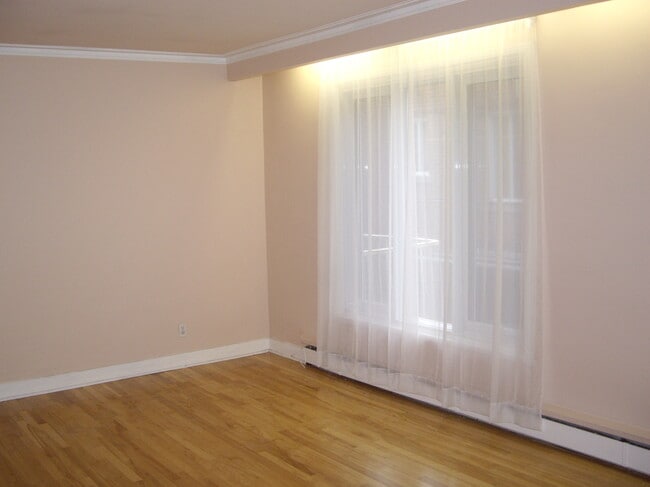 6247 Lennox Av in Montréal, QC - Building Photo - Building Photo