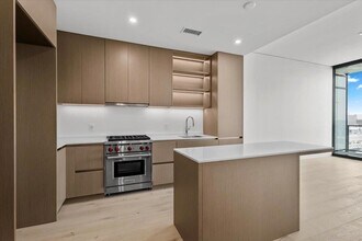 610 Davis St, Unit 1809 in Austin, TX - Building Photo - Building Photo