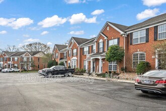 601 Old Hickory Blvd in Brentwood, TN - Foto de edificio - Building Photo