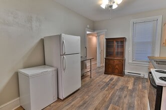 426 1/2 Boas St in Harrisburg, PA - Building Photo - Building Photo