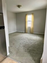 5 Maplewood Rd in Huntington Station, NY - Building Photo - Building Photo