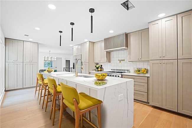 property at 200 Nestor Ct