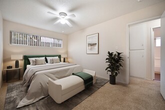 Olympus Park Apartments in Roseville, CA - Building Photo - Building Photo