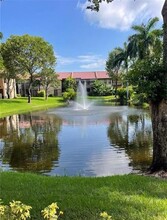 22028 Las Brisas Cir in Boca Raton, FL - Building Photo - Building Photo