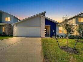 152 Gablynn Cv in Kyle, TX - Building Photo