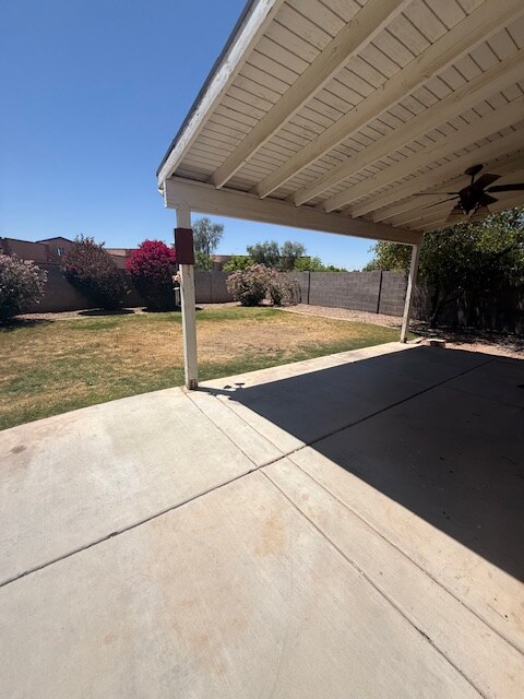 property at 710 S Colonial St