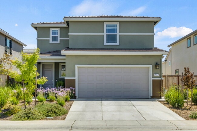 property at 7657 Bracer Wy