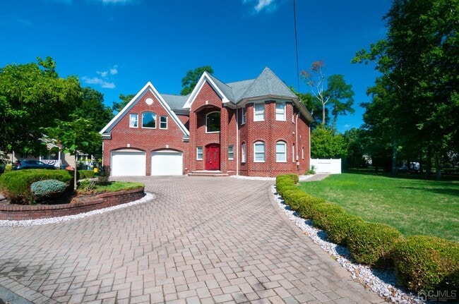 property at 2 Miller Ave