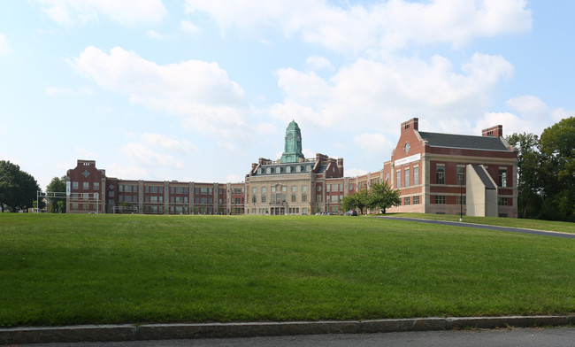 Livingston School Apartments