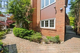 23 Brandy Ct in Toronto, ON - Building Photo - Building Photo