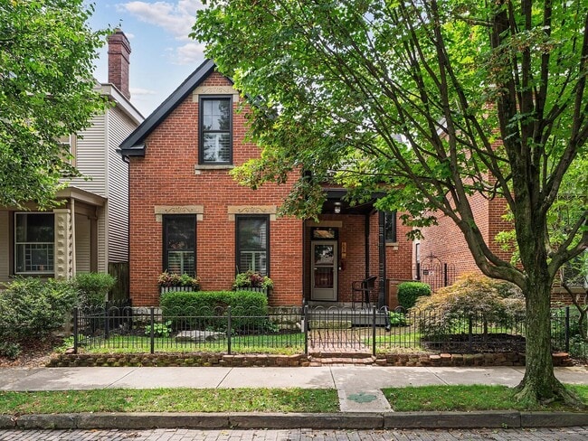 property at 67 E Mithoff St