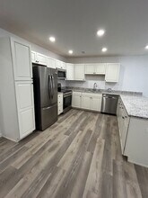 421 E James Dr in Strafford, MO - Building Photo - Building Photo