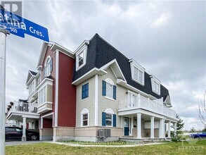 894 Fameflower St in Ottawa, ON - Building Photo - Building Photo