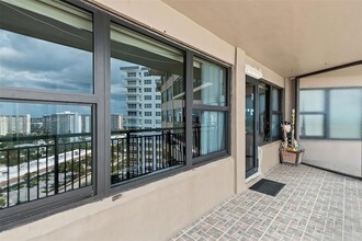 3800 Galt Ocean Dr in Fort Lauderdale, FL - Building Photo - Building Photo