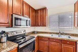 4799 Copeland Cir in Littleton, CO - Building Photo