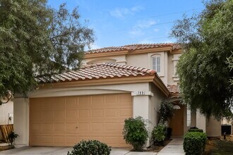 799 Plantain Lily Ave in Las Vegas, NV - Building Photo - Building Photo