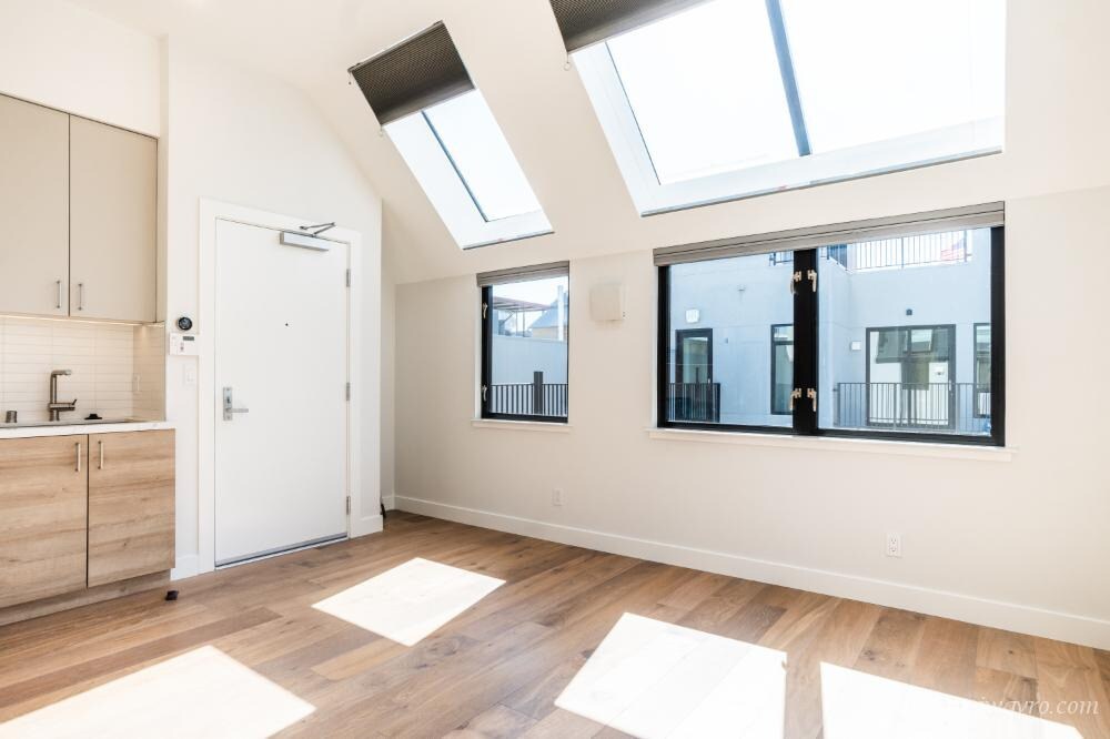 37 Grace St in San Francisco, CA - Building Photo