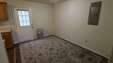 144 Jason Cir in Berea, KY - Foto de edificio - Building Photo