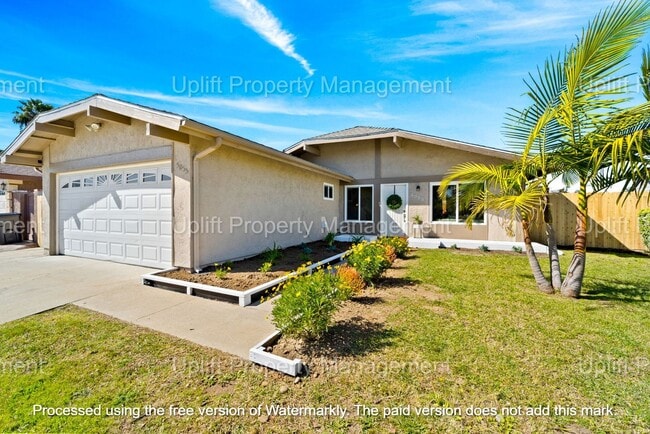 5055 Andrew Jackson St in Oceanside, CA - Building Photo - Building Photo