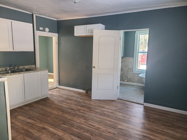 property at 405 Abington St