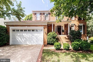 6122 Bayliss Pl in Alexandria, VA - Building Photo