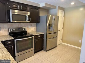 4122 Maple Path Cir in Perry Hall, MD - Building Photo