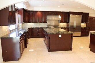 4818 Lemona Ave in Los Angeles, CA - Building Photo - Building Photo