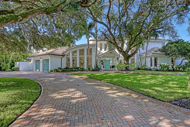 property at 2338 Flamingo Rd