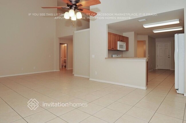 317 Sand Ridge Dr in Valrico, FL - Foto de edificio - Building Photo