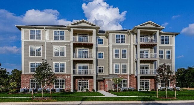 3750 Clara Downey Ave., Unit 44