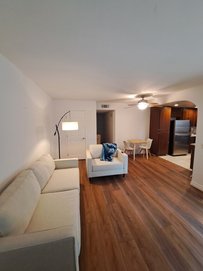 2905 Deacon St in Simi Valley, CA - Building Photo - Building Photo