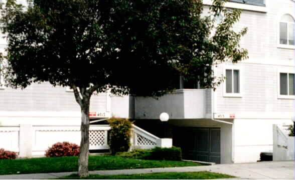 4017 W 145th St in Lawndale, CA - Foto de edificio