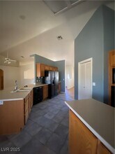 2941 S Firestone Ct in Pahrump, NV - Foto de edificio - Building Photo