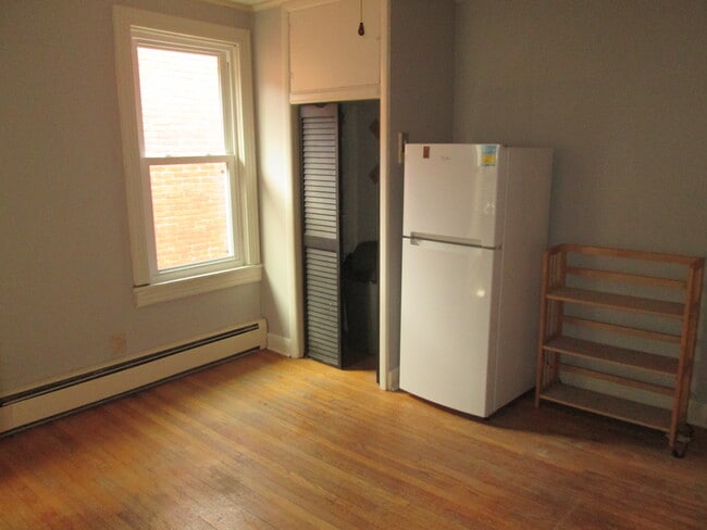 1011 Union Ave, Unit 2 photo'