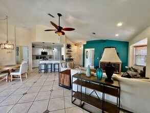 3855 Cape Cole Blvd in Punta Gorda, FL - Building Photo - Building Photo