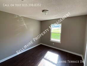 1345 Bellshire Terrace Dr in Nashville, TN - Building Photo - Building Photo