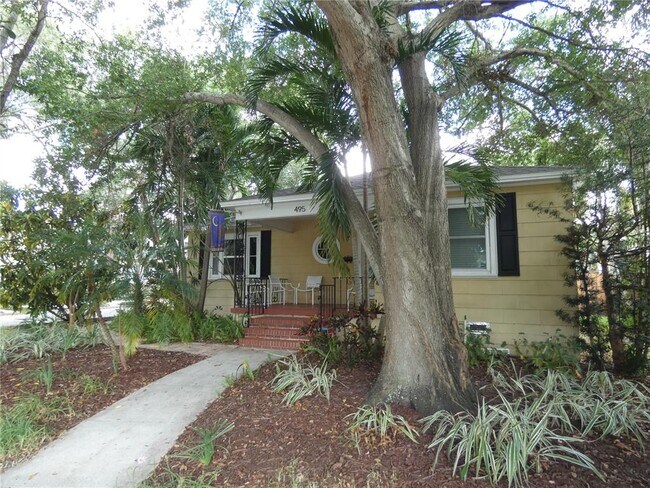 495 24th Ave N in St. Petersburg, FL - Building Photo - Building Photo