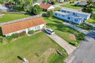 1301 Idella Walker Rd in Hinesville, GA - Building Photo - Building Photo