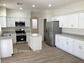 2903 E Indian Wells Pl in Chandler, AZ - Building Photo - Building Photo