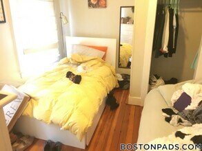 435 Hanover St in Boston, MA - Building Photo - Building Photo