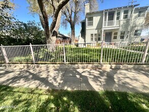 205 W Lancaster Blvd in Lancaster, CA - Building Photo - Building Photo