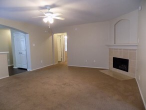 18798 Prairie Larkspur Dr in Houston, TX - Foto de edificio - Building Photo