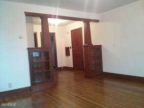 2224 40th St NW in Washington, DC - Building Photo - Building Photo