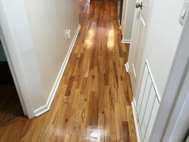 5 Jewett Ave in Jersey City, NJ - Building Photo - Building Photo