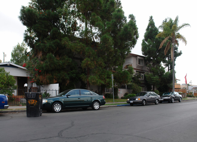 Park Place Apartments in San Diego, CA - Building Photo - Building Photo